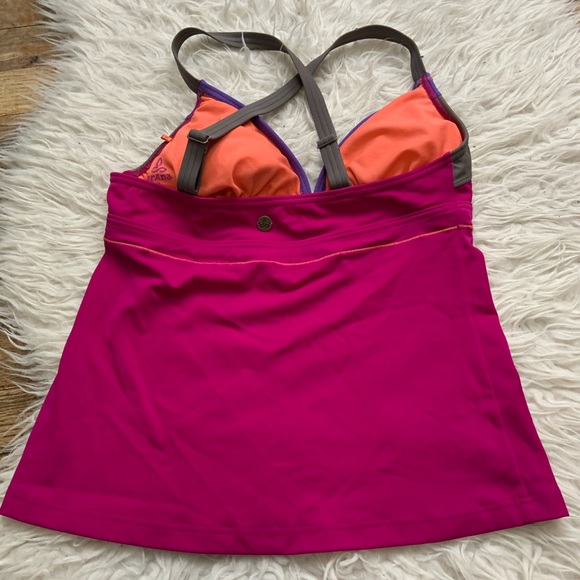 PrAna tank size s - Picture 5 of 7